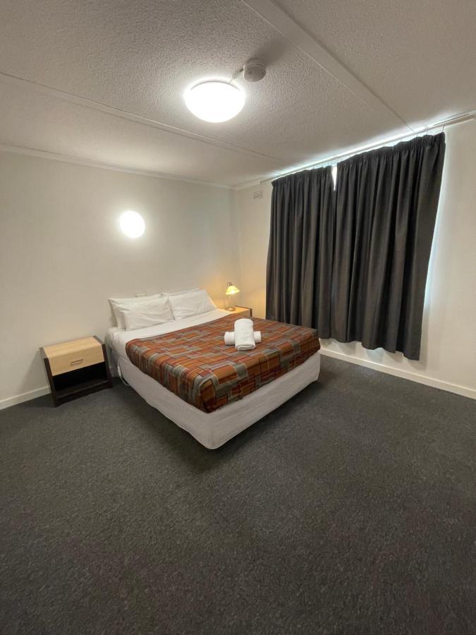 Parkside Inn Motel Melbourne City Exterior foto