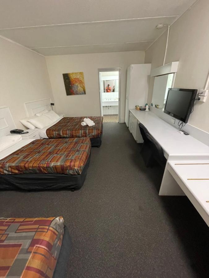 Parkside Inn Motel Melbourne City Exterior foto
