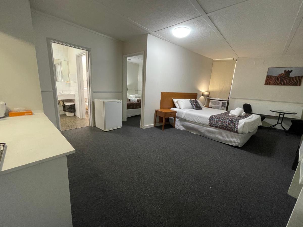 Parkside Inn Motel Melbourne City Exterior foto